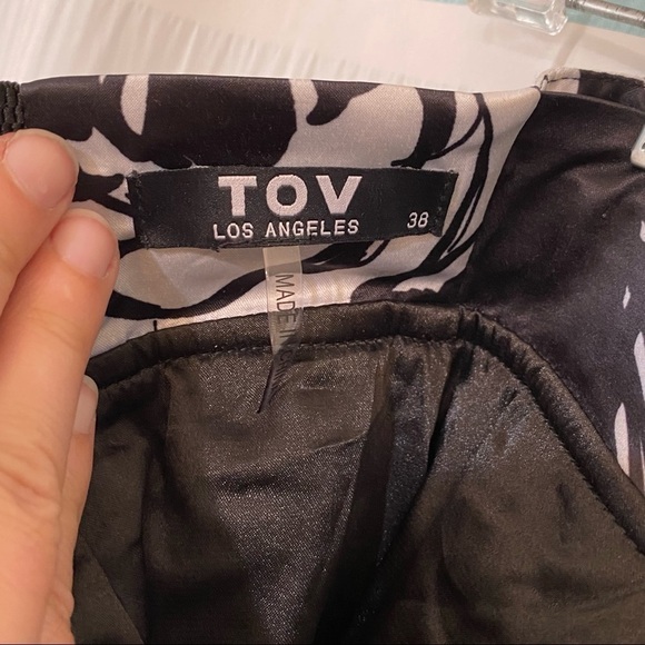 TOV Los Angeles Floral B&W Skirt Tie Waist Sz 38 - Picture 2 of 10